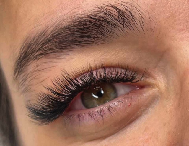 Wie oft muss man Lash Extensions auffüllen? - Lash Ergebnis im Studio von Sarah Krasnic in Graz